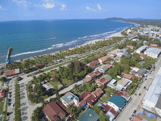 A view of Tela